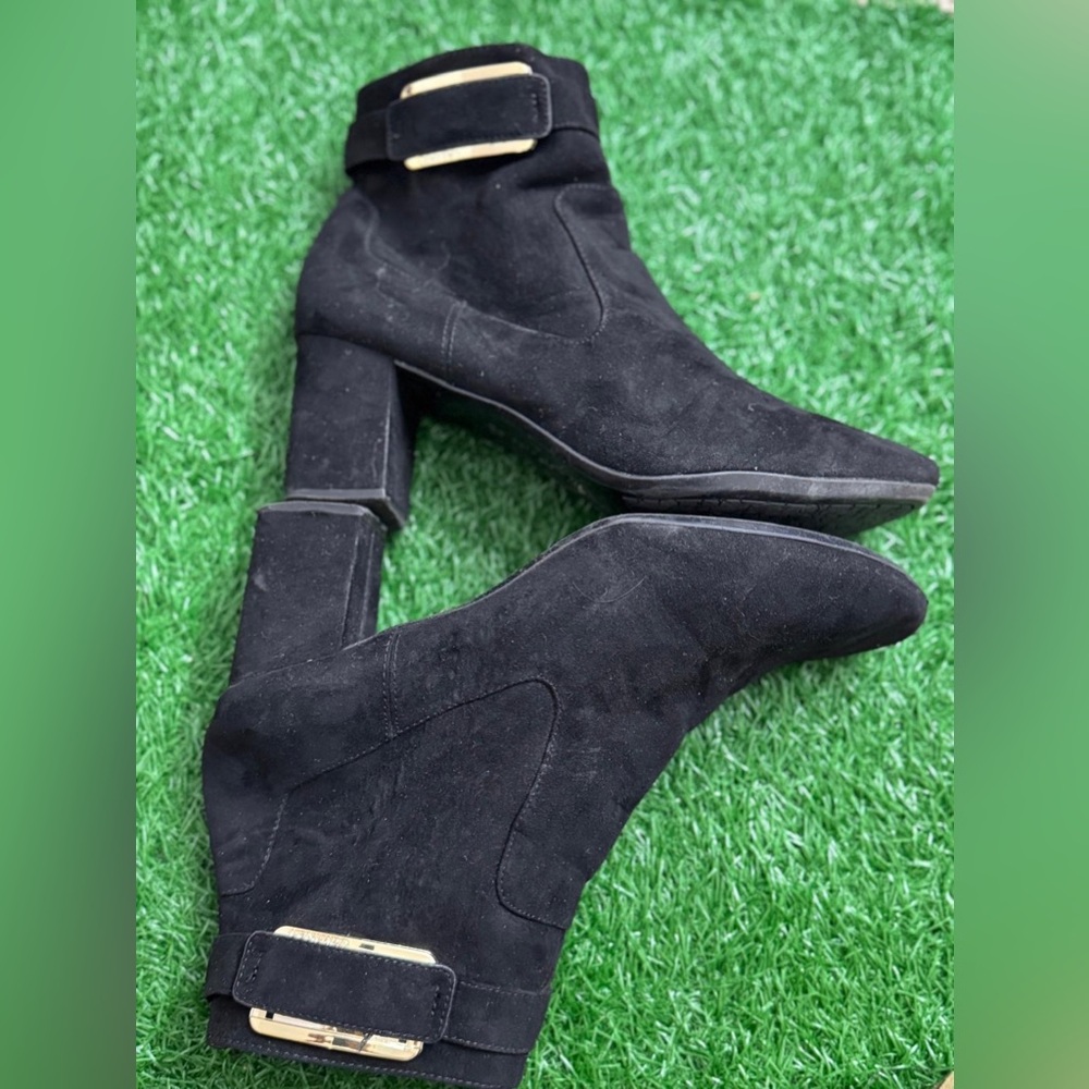 Calvin Klein Elegant Black Ankle Boots Size 11